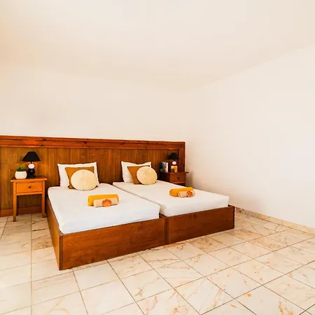 Bantayan By Algarve Vacation البوفيرا